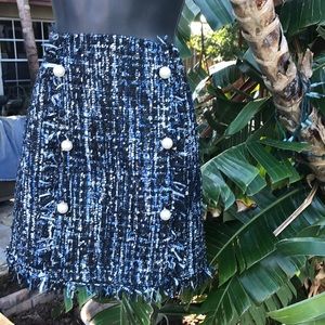 Sparkly tweed fringe skirt with pearl buttons